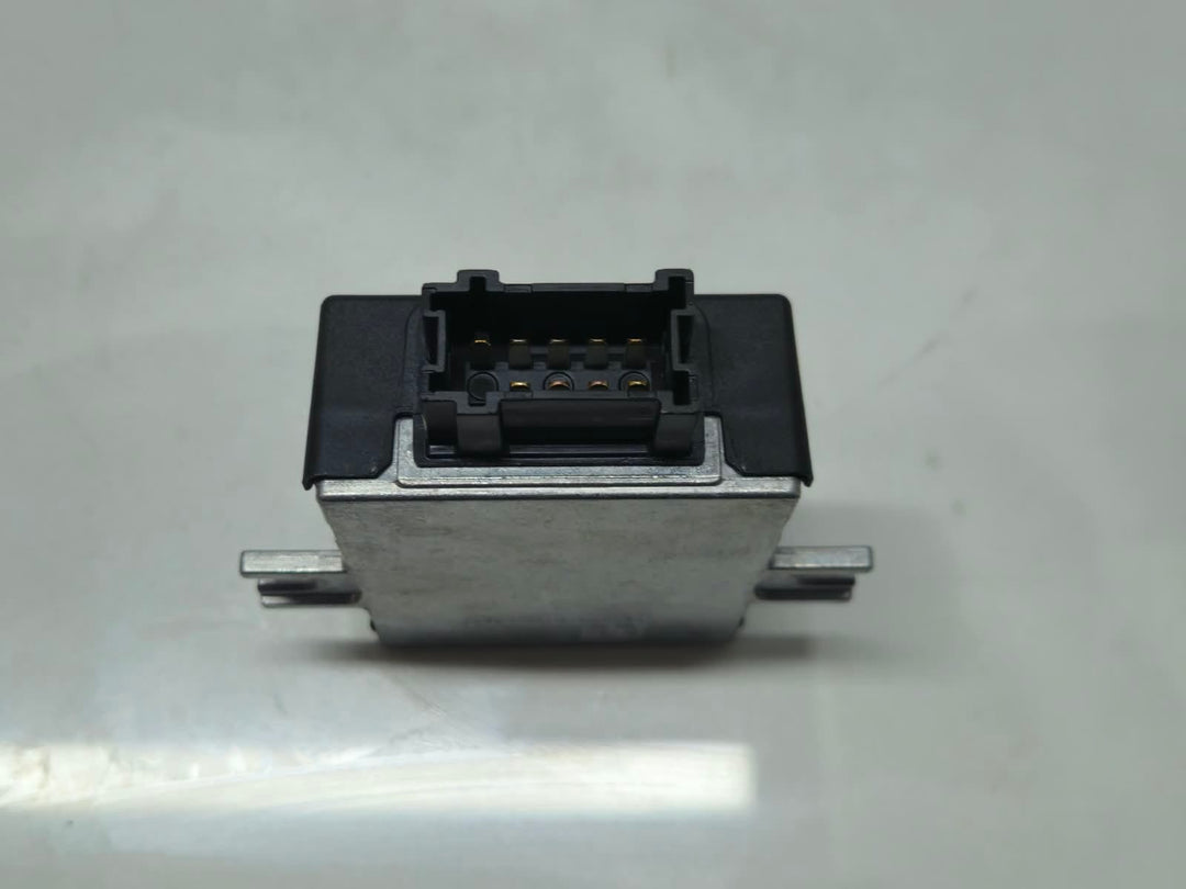 5A25FC9-2018-2023 BMW G26 RHD Fuel Pump Control Module OEM