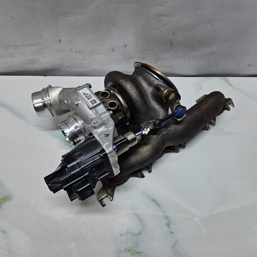 2022-2024 BMW 330e G20 G21 Turbocharger 9845815 OEM
