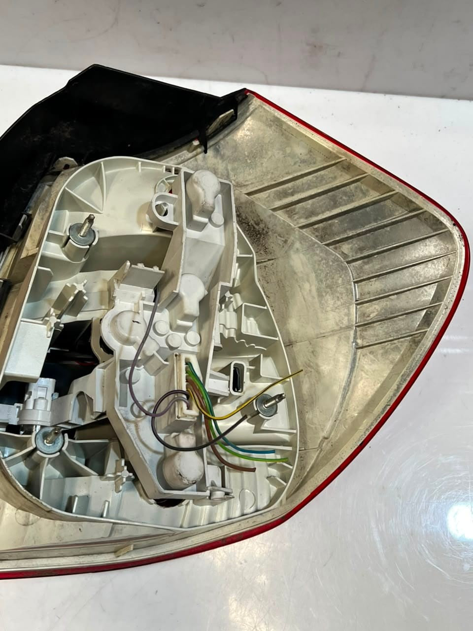 BMW 1' E81 E87 LCI 120i Rear Tail Light  RIGHT LEFT BACK LIGHT 7181298 7181297 