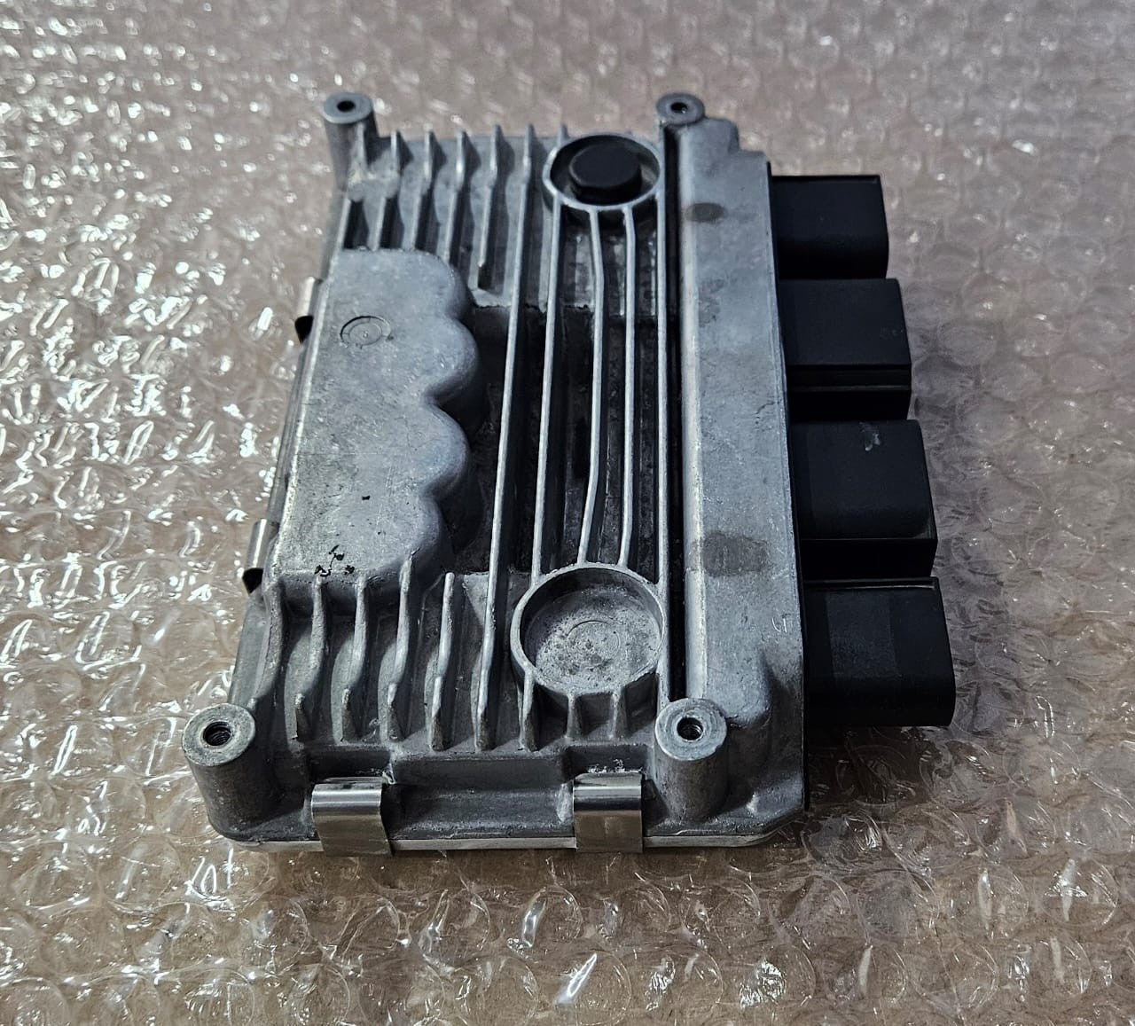 OEM BMW 7 F01 F02 F03 F04 2010 Rack and Pinion Steering Control Module 6790427