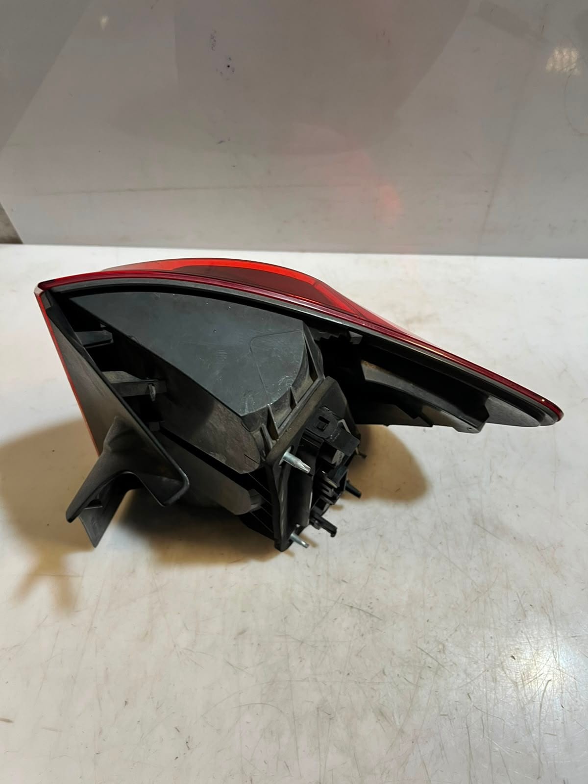 2010-2015 BMW X1 E84 Tail Light, Left SIDE BACK LIGHT 2990109 ECE