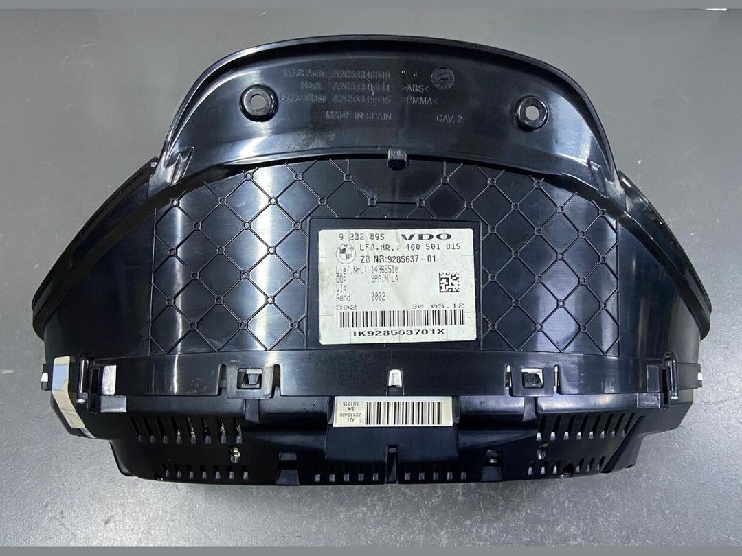 OEM BMW F30 F31 F32 F33 Speedometer Instrument Cluster KMH 9285637