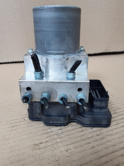 2011-2016 BMW F10 F11 5 Series 528i ABS Pump DSC Hydraulic Control Unit 6868329