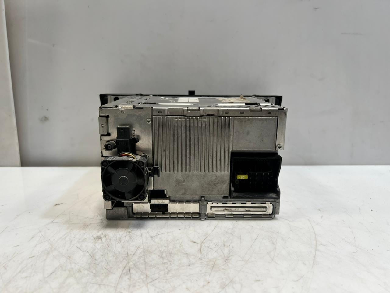 2005-2010 BMW 525i E60 Ccc DVD Md NAV Radio Unit 9170704 OEM