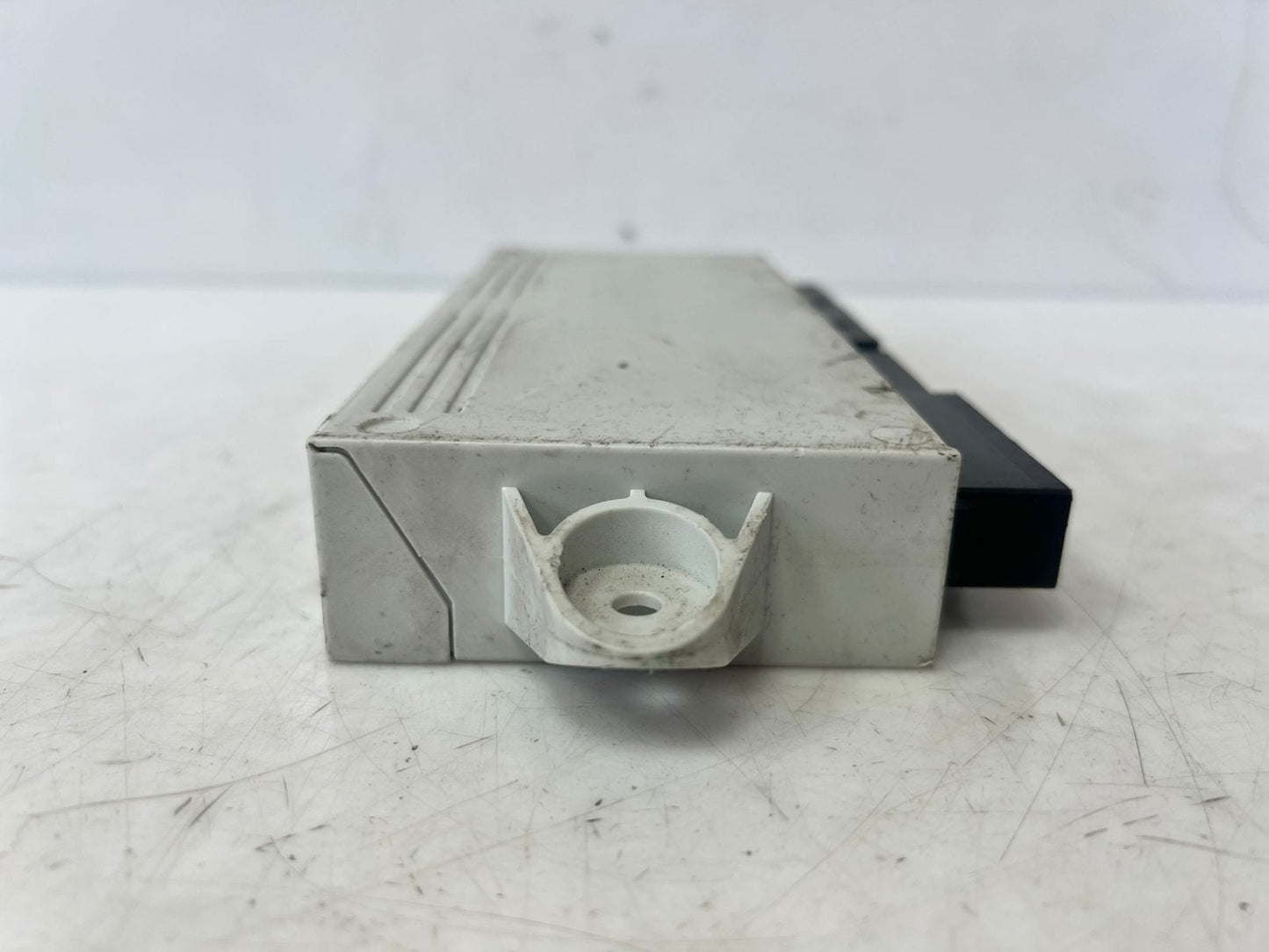 2004-2005 BMW 745i 7 Series E65 E66 Door Control Module 6958452 OEM