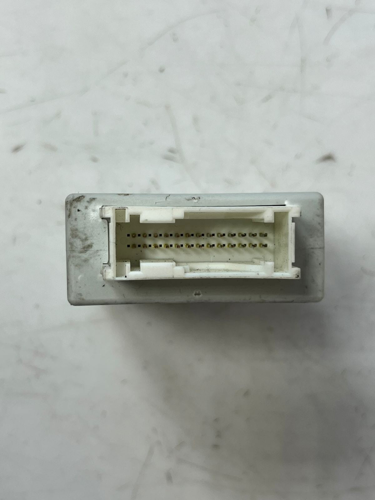 2006-2013 BMW X5 E70 Air Suspension Control Module 6778966 OEM