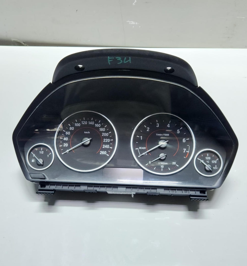 2012-2015 BMW 5 Series Instrument Cluster 9325608 5 Series 520d F10 F11 OEM