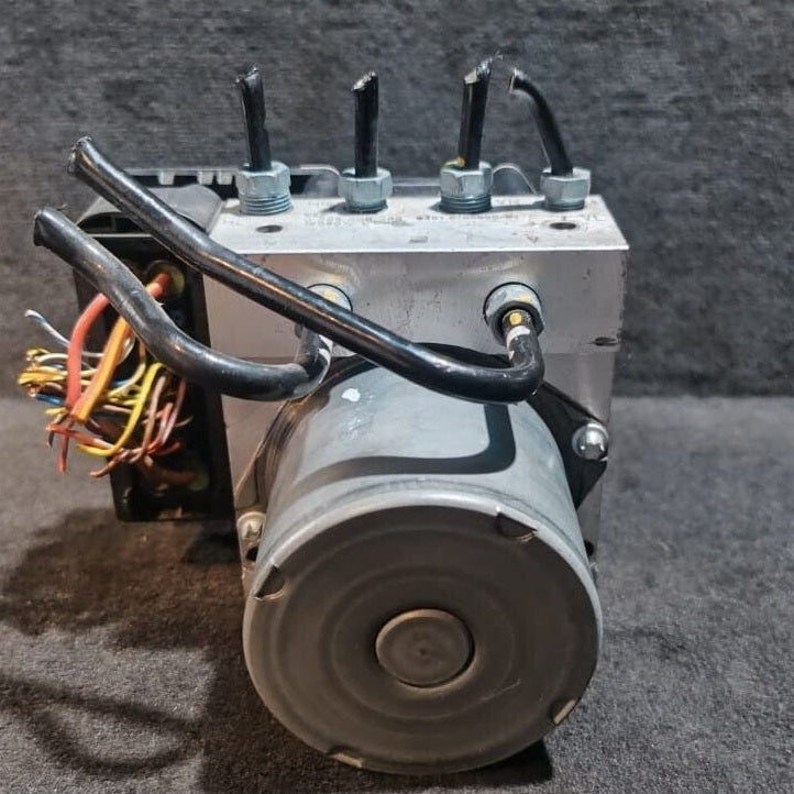 OEM BMW X1 E84  ANTI BREAKING SYSTEM  MODULE  HYDROLIC  PUMP DSC - 6860214