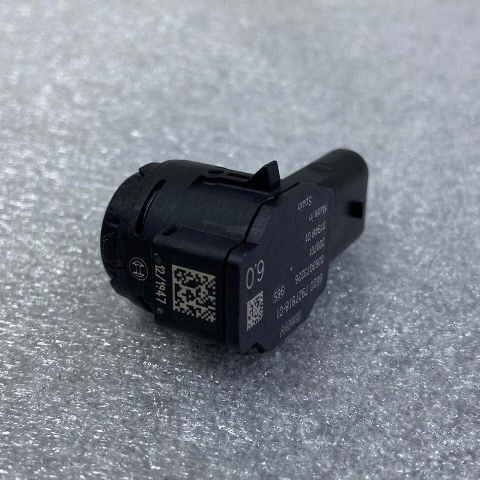 OEM BMW F40 F44 G29 J29 Parking sensor Bosch 6.0 Misano blue 7927818 New