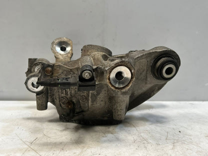 BMW 8 Series G14 G15 G16 Rear Wheel Hub Carrier Rear Left SPINDLE 6850563 OEM