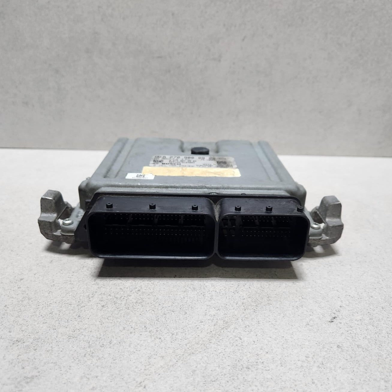 2014-2015 Mercedes-Benz CLA250 Engine Control Unit A2709000900 CLA250 C117