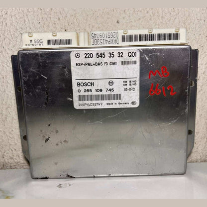 1998-1999 Mercedes-Benz S420 Control Unit A 220 545 35 32