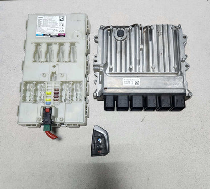2019 BMW X3 G01 Engine Control Module 9468802 X3 X4 G01 G02 G30 B48 ECU SET