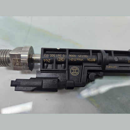 2016-18 BMW F30, F32, E89, F80, F82, F87, M2, M3 N20 Fuel Injector 7639994 OEM