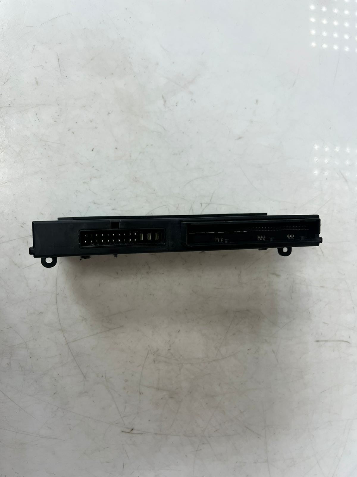 BMW 5, 3 Series F10 F11 E90 E91 E92 E93 Body Control Module BCM 9228491 OEM