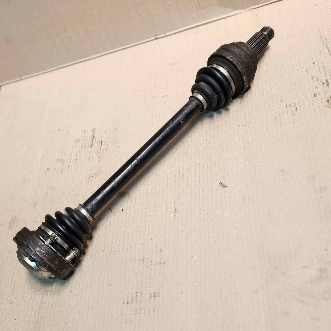 2006-2011 BMW 325i Rear Axle Shaft 7559085 E90 E91  325i 328i 130i and 330i