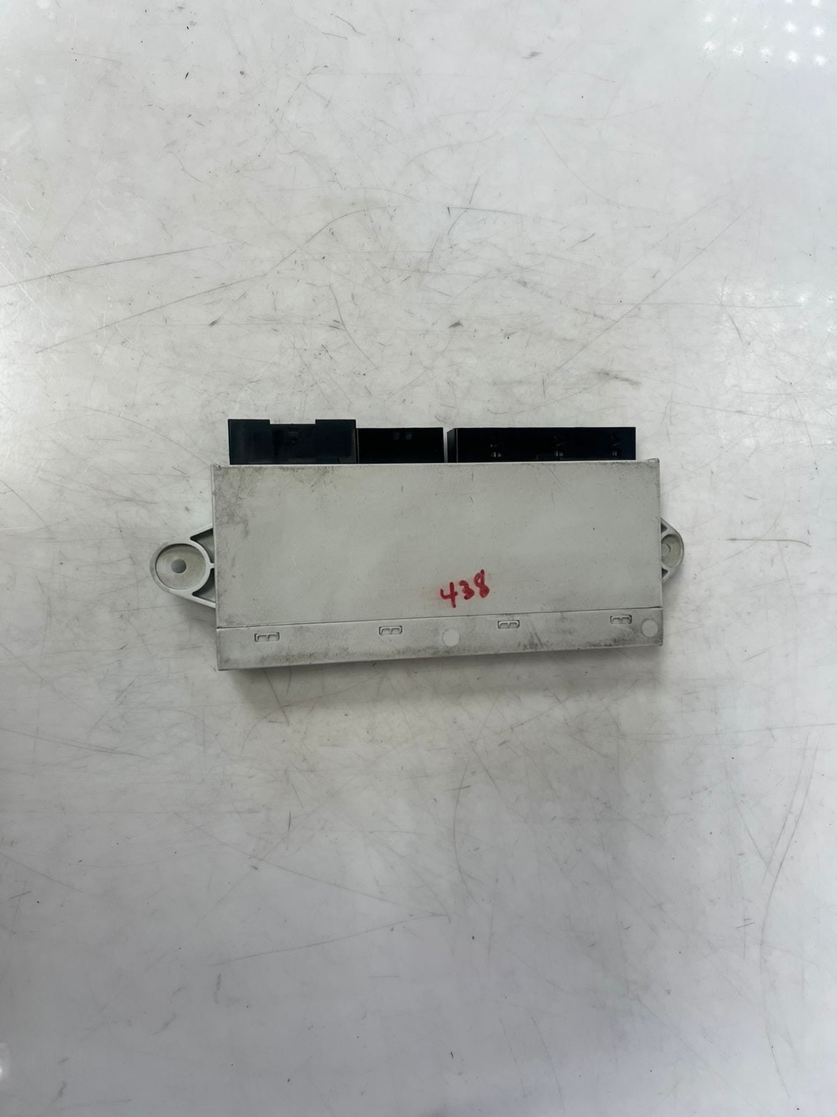 2002-2005 BMW 745i 7 Series E65 E66 Door Control Unit MODULE 6940438 OEM