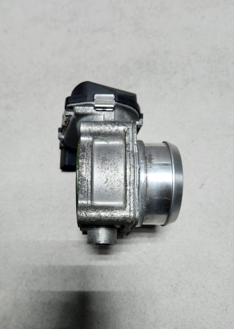 BMW Throttle Body 7566243 7 Series F01 F02 F03 N74 V12 engine