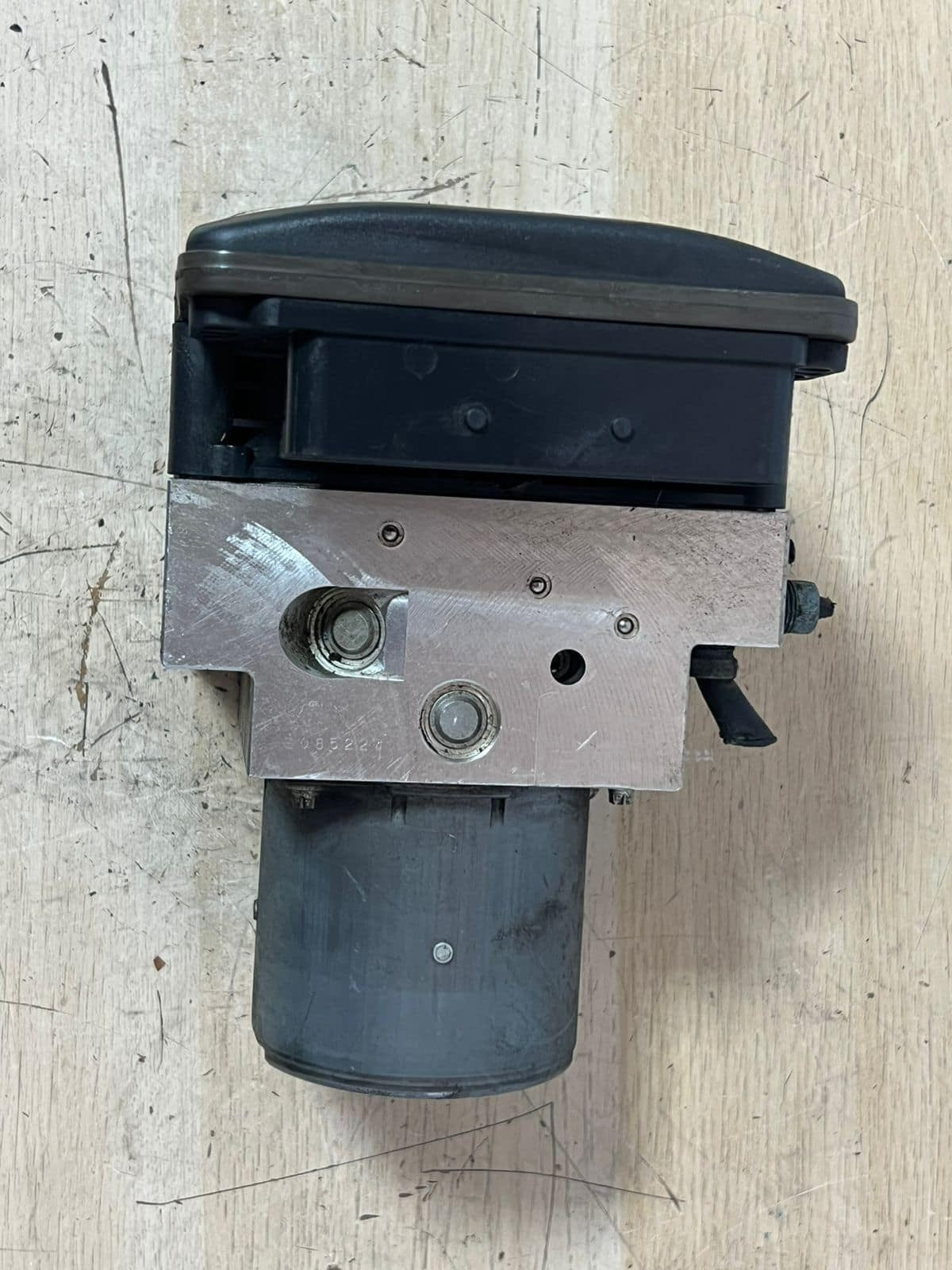2007-2014 BMW X5 ABS Anti Lock Brake Pump Control Module 6798284