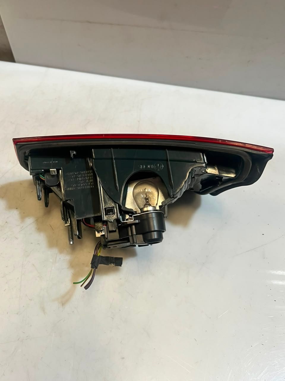 2012-2015 BMW 3 Series F30 320i 328i Rear Left Inner Taillight Assembly 7259915