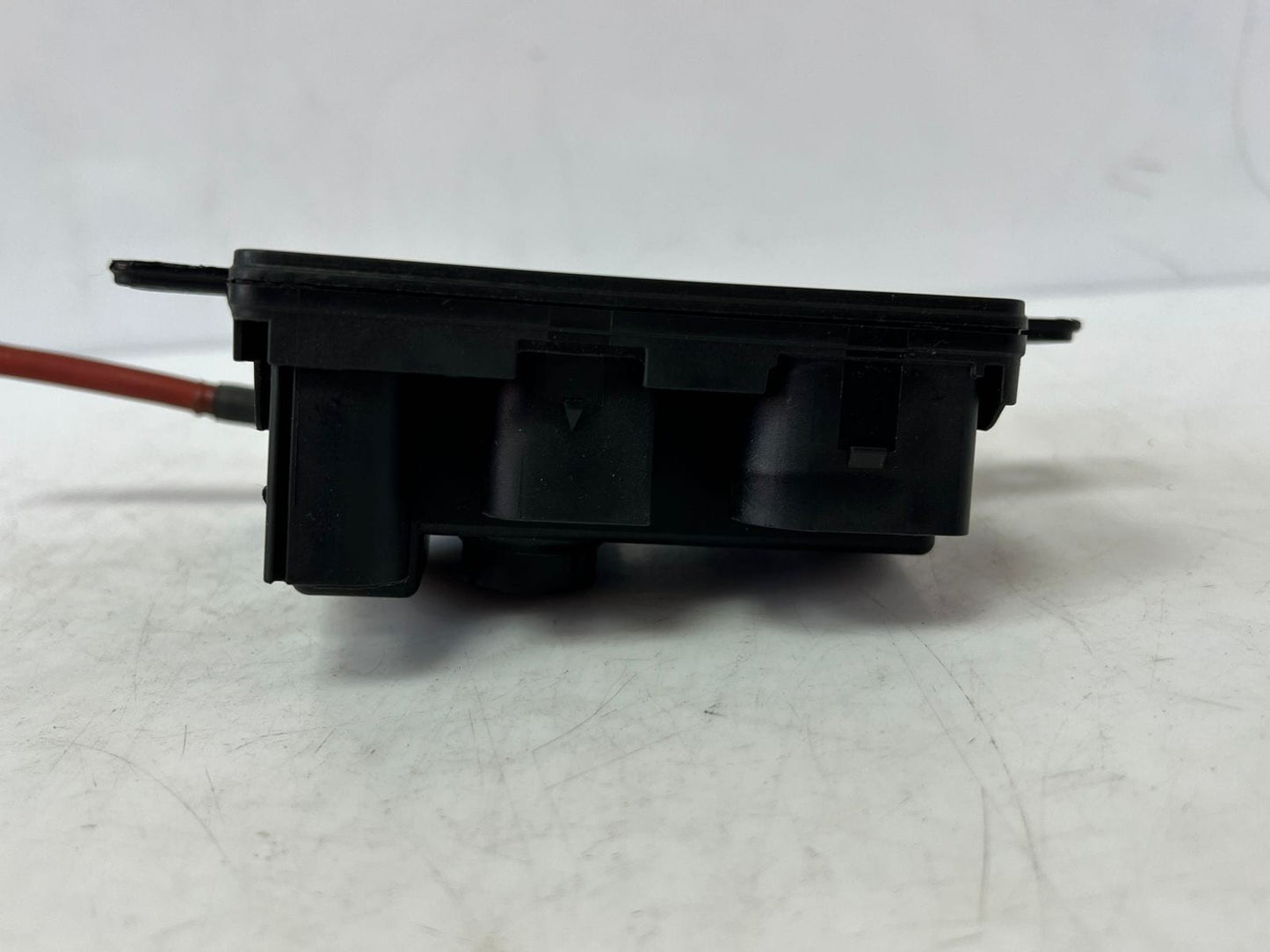 2016-20 BMW F20 F21 F87 F30 F31 i3 i8 M2 Integrated Power Supply Module 7614585