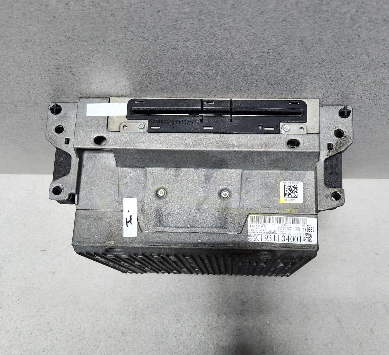 2011-2013 BMW 528i Radio Navigation Head Unit 9311040 5 Series F10 528i 535i 
