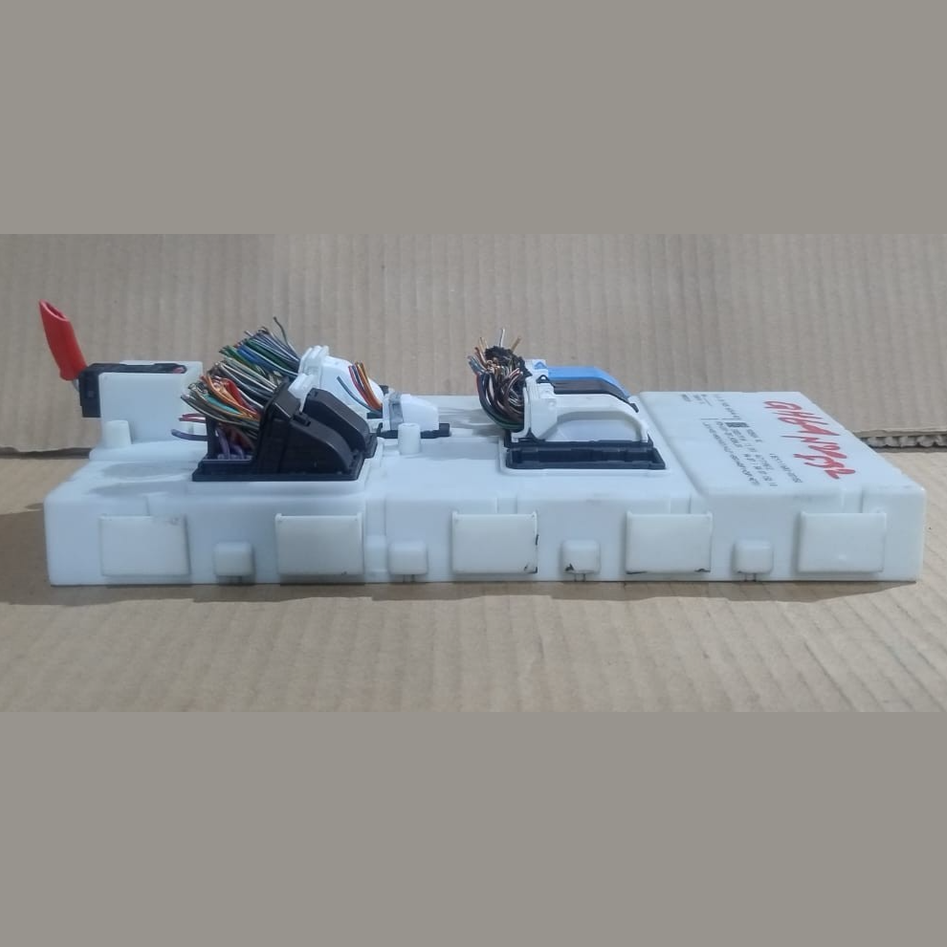 BMW F22 F30 F31 F32 F33 F34  FRONT ELECTRONIC BODY CONTROL MODULE 6135 -9325654