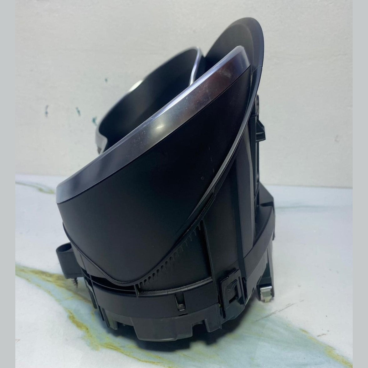 Mercedes Instrument Cluster A2059000234