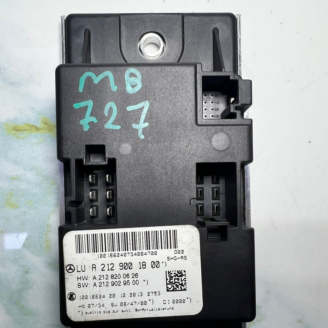 Mercedes W212 E-Class W218 CLS-Class Rear Heated Seat Control Unit A212 9001800