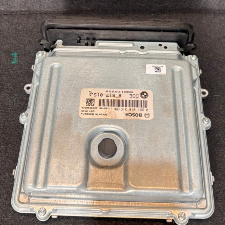 OEM BMW X5 E70 X6 E71 30dX Diesel N57 ENGINE CONTROL UNIT  ECU SET DDE 8517015