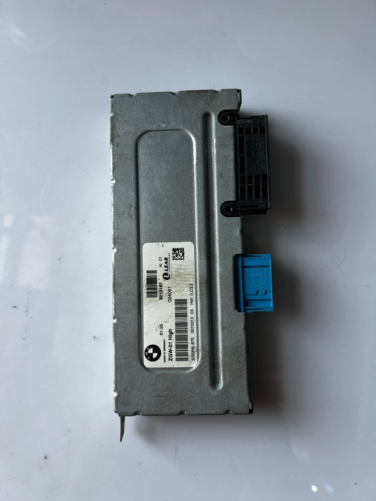 2009-11 BMW 750i Central Gateway Control Module 9213187 5' 6' 7' F07 550, F01 