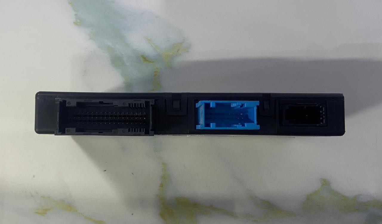 OEM BMW F10 F11 520D 530i GATEWAY CONTROL MODULE ECU 9284422 LEAR