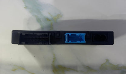 OEM BMW F10 F11 520D 530i GATEWAY CONTROL MODULE ECU 9284422 LEAR