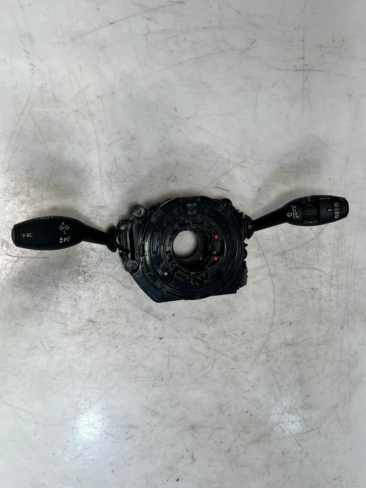 2015-2016 Mini Cooper F54 F55 F56 Steering Column Stalk Assembly 9374321