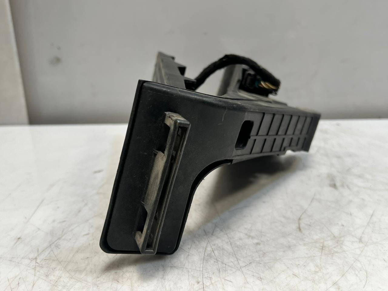 2000-2006 BMW E39, E46, and E53 X5 Accelerator Pedal 6762480 OEM