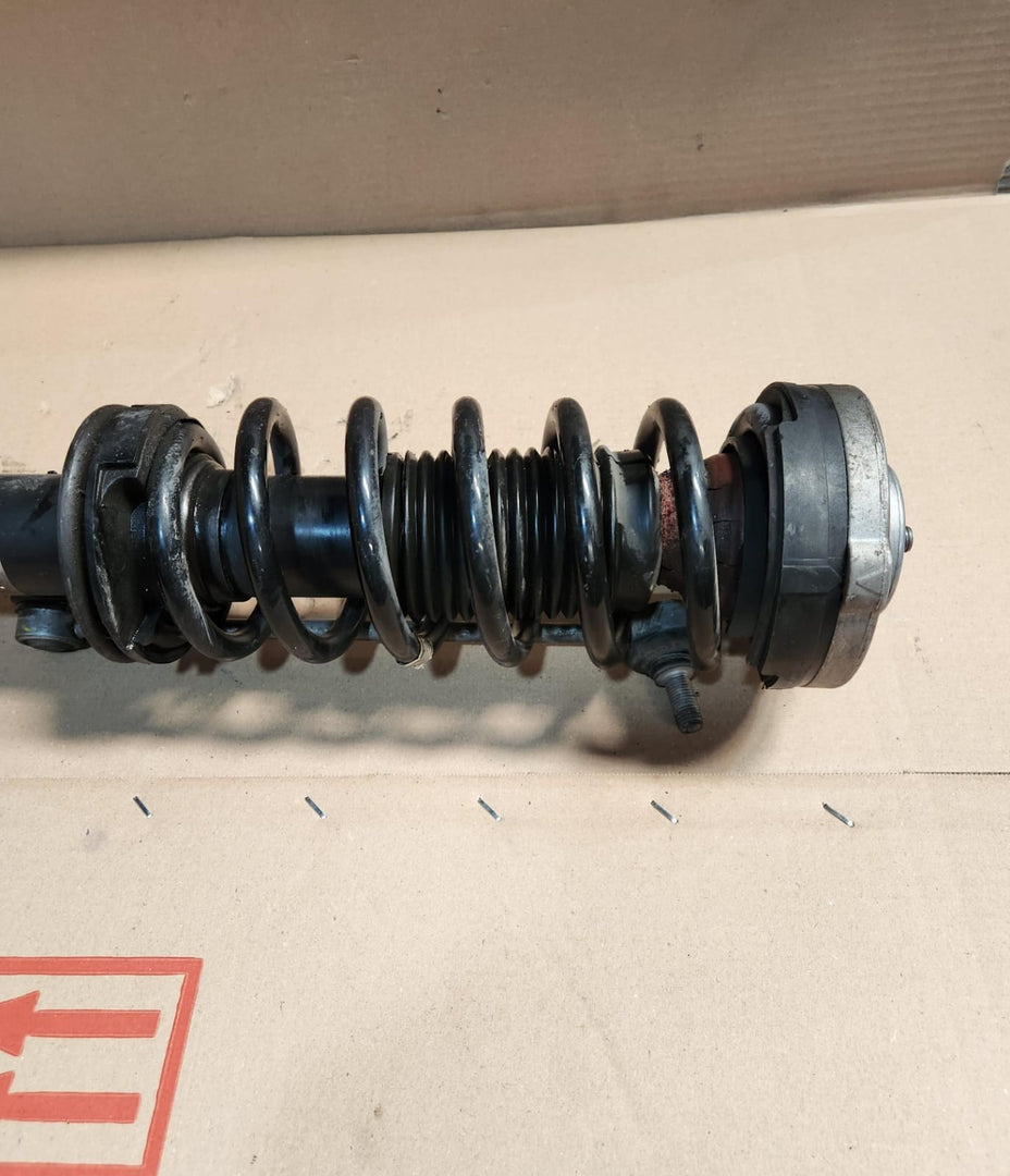 BMW Front Shock Absorber 6797765 F11 5 Series F10 520i 528i 530i 535i