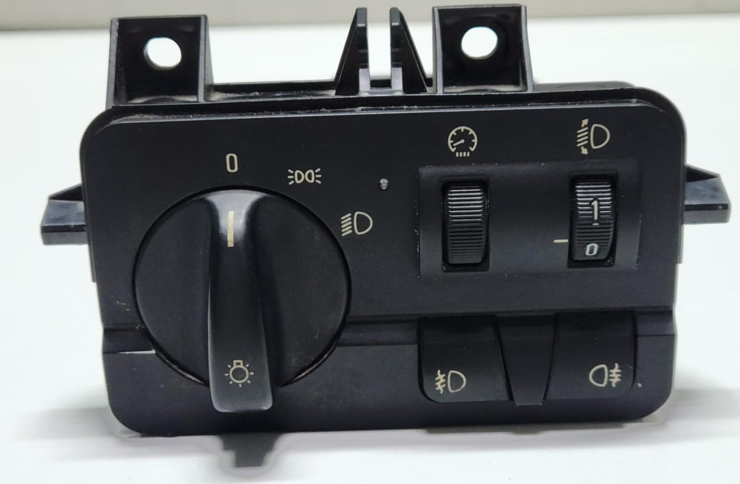 1998-2005 BMW 3 Series Headlight Control Switch 6907947 E46 320d and 330d OEM