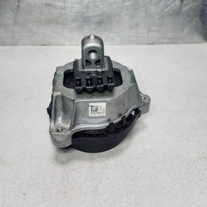 2018-2023 BMW M5 Engine Mount 6860458 M5 F90 7 Series G11 G12 M8 F91 F92 F93