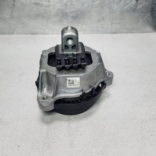 2018-2023 BMW M5 Engine Mount 6860458 M5 F90 7 Series G11 G12 M8 F91 F92 F93
