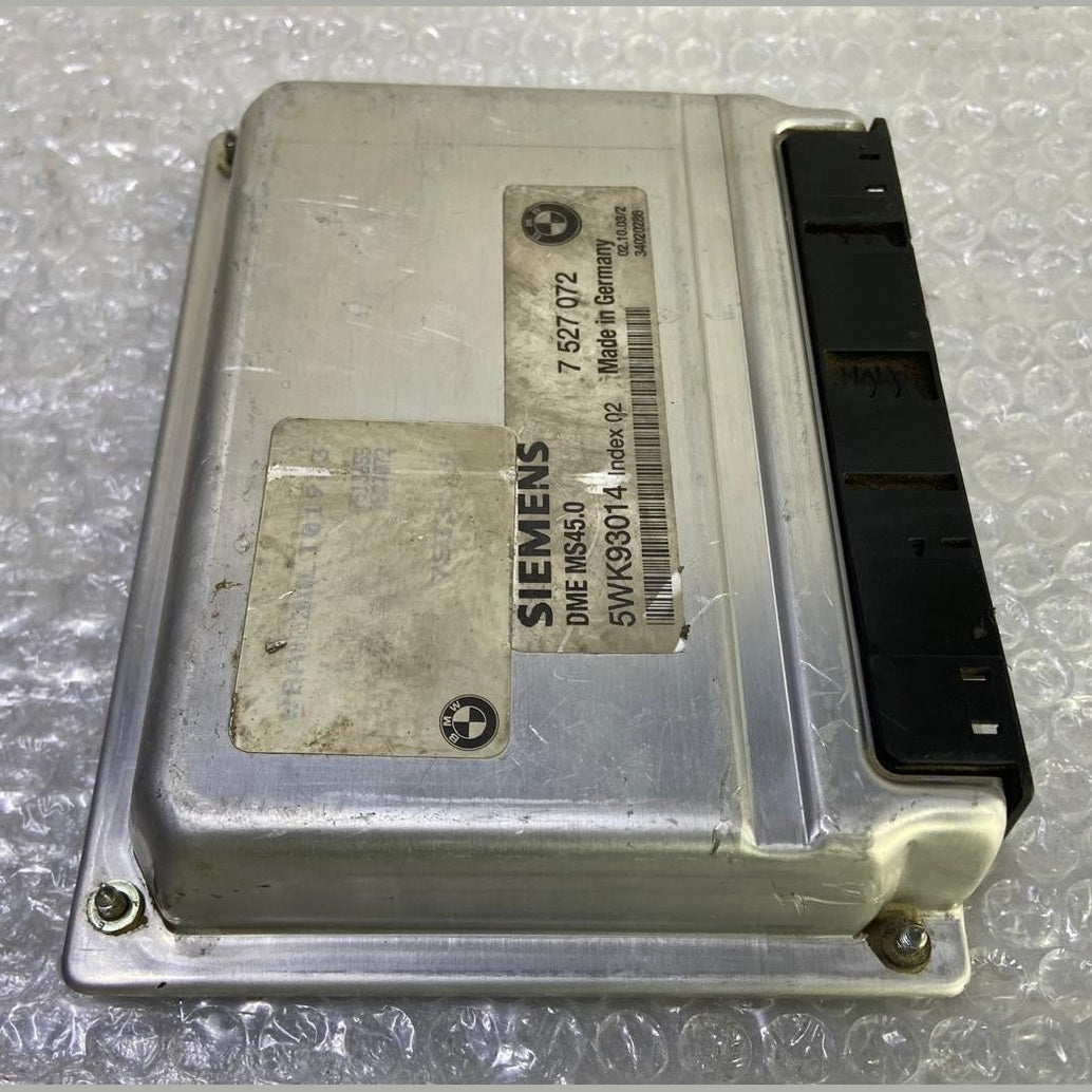 OEM BMW 5 SER 530i E60 E61 SEDAN x3 ENGINE CONTROL MODULE ECU ONLY DME 7527072