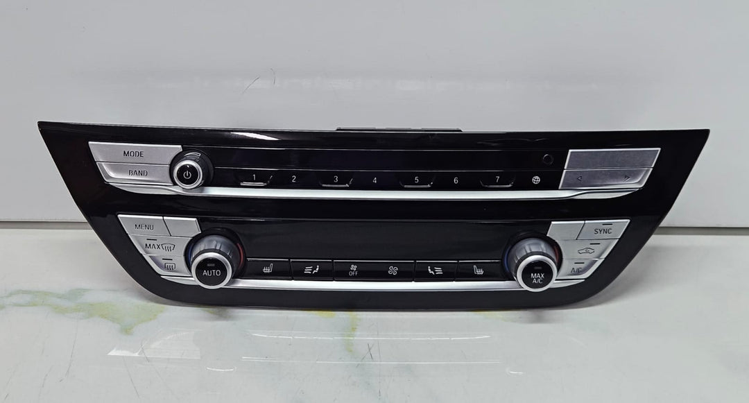 2018-2020 BMW X3 G01 M40iX AC Temperature Climate Radio Control 7951988 OEM
