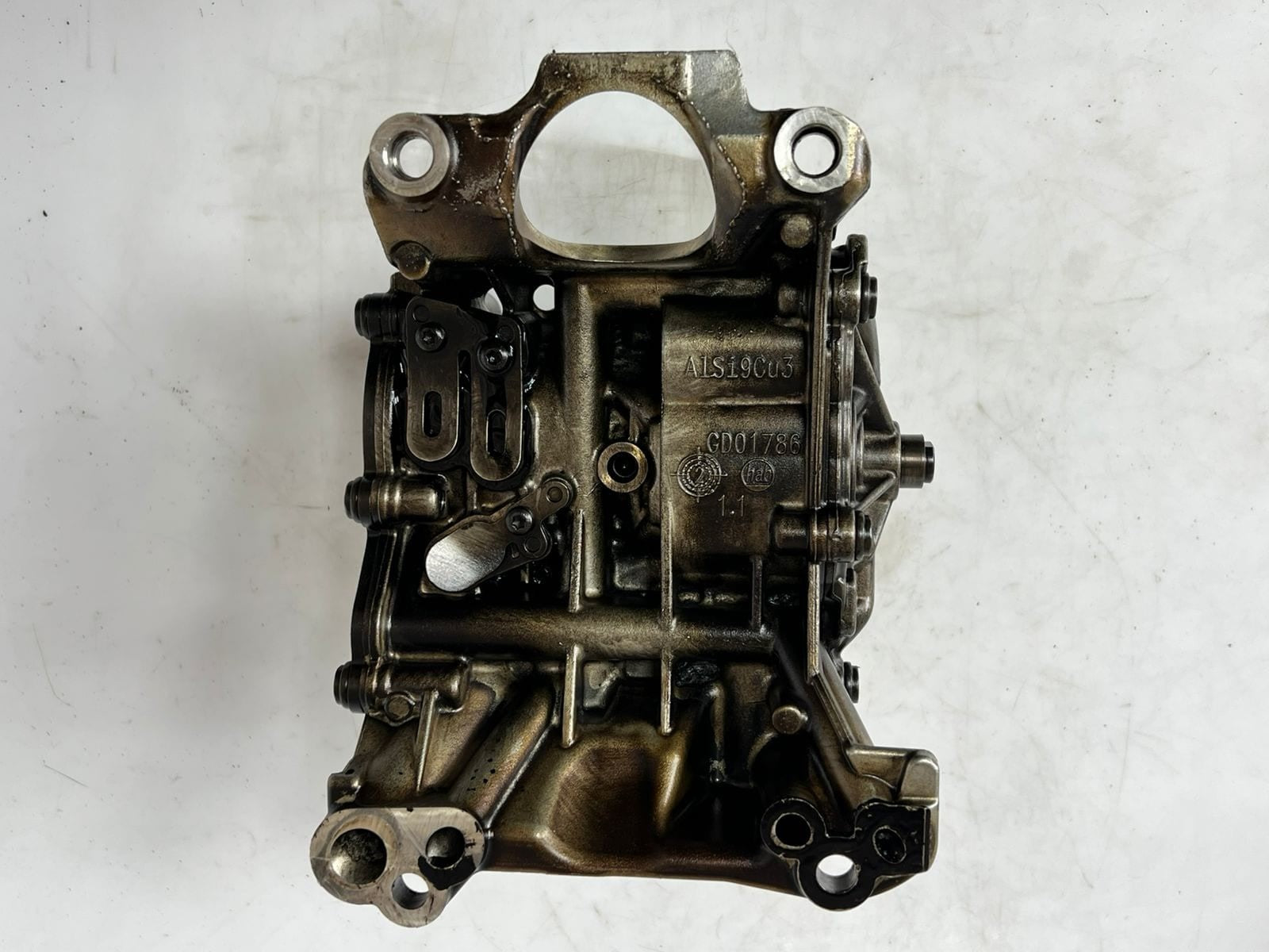 2014-2019 Mini Cooper X1 X3 X5 F10 F11 F20 B47 Oil Vacuum Pump Unit 8513756 OEM