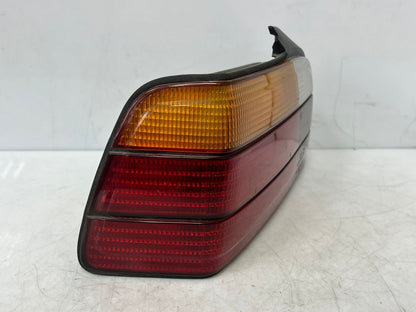 1994 BMW E36 318i 323i 325i 328i M3 REAR Tail Light LEFT RIGHT 8353272 8368337