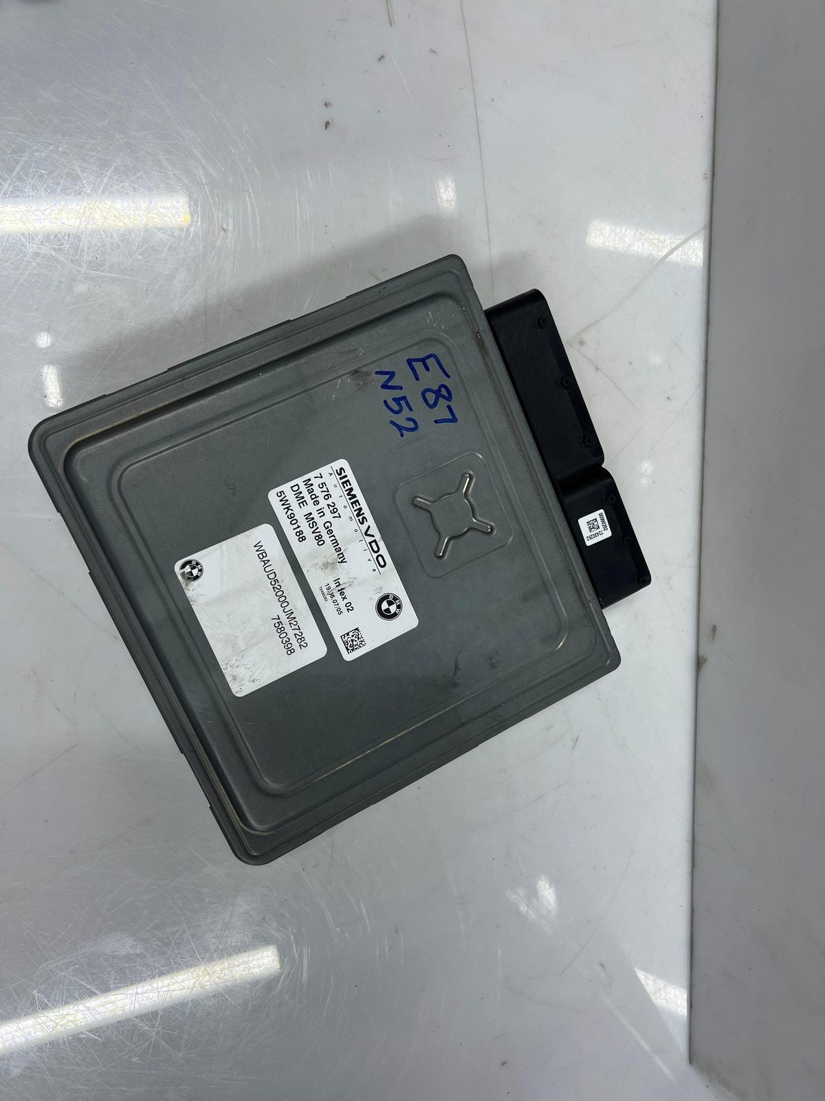 2007 BMW X5 Engine Control Module 7576297 SET