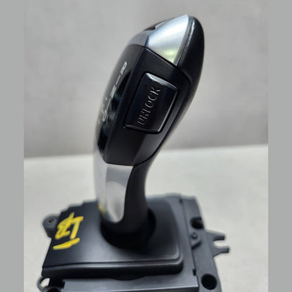 2010-2011 BMW X3 Automatic Gear Selector 9239506  X3 F25 and 5 Ser F10 F11 RHD