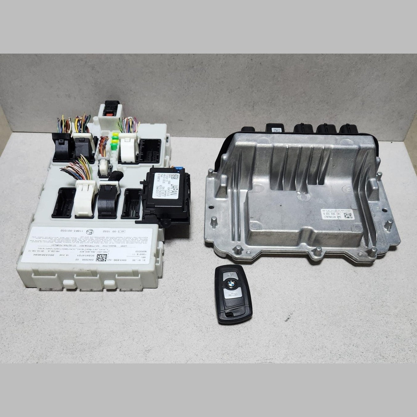BMW Engine Control Unit 8691836 2 Series F22 218i B38B15A ECU SET 