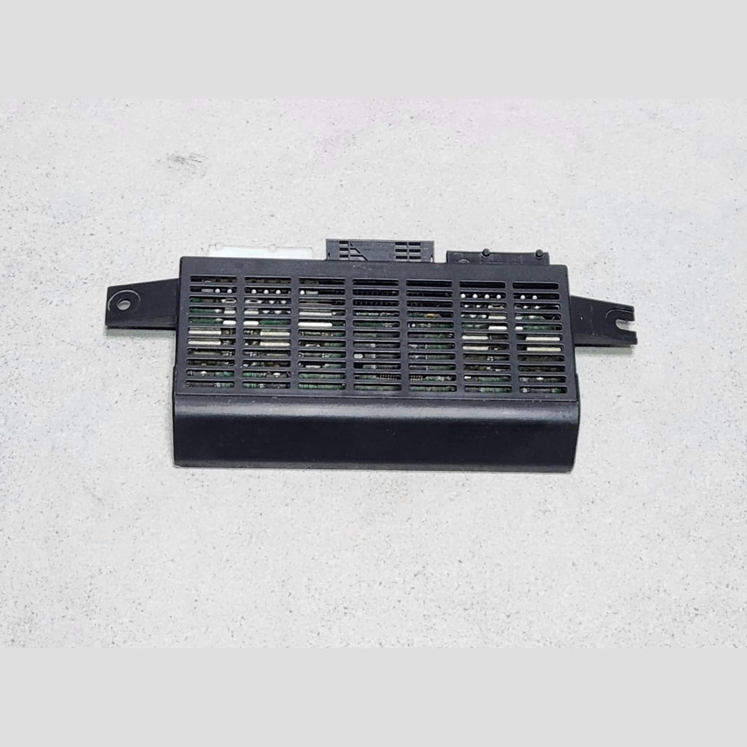 2000-2003 BMW X5 Lighting Control Module 8386208 E38 E39 528 530 540 and E53 X5