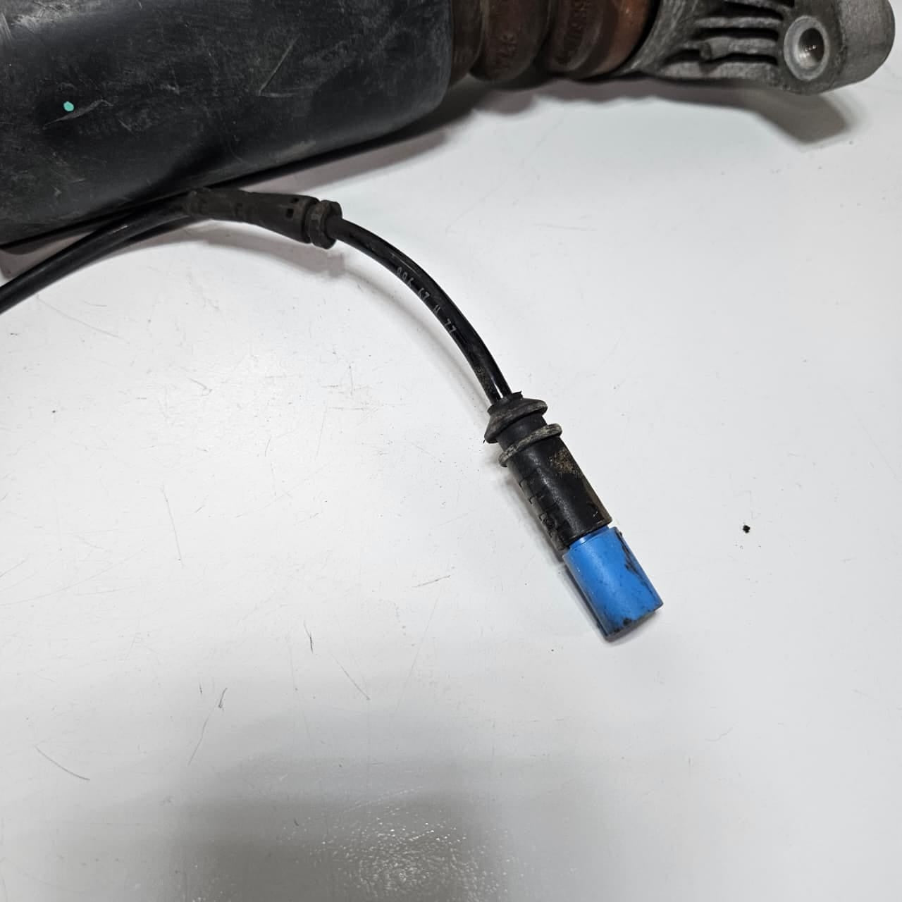 2023-2025 BMW G42 M240i xDrive Rear Shock Absorber 6894638 USED