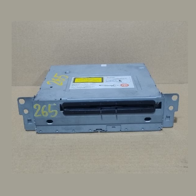 OEM BMW X3 F25 BUSINESS CD RADIO HEAD UNIT STEREO PLAYER - 9258265