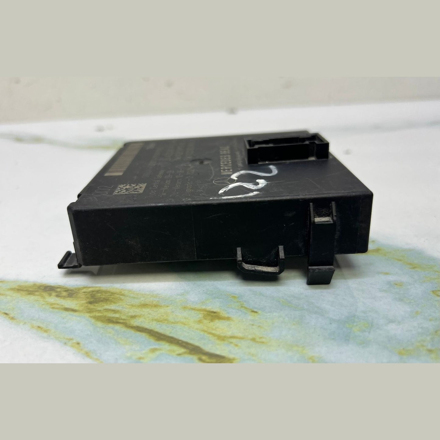 2007-2013 Mercedes-Benz S550 Central Gateway Control Module A221 9006702 W221 S-